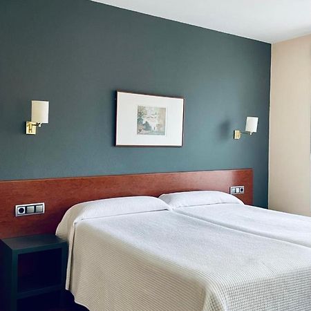 Hotel Yerri إستيلا المظهر الخارجي الصورة