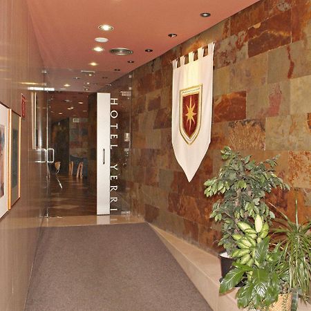 Hotel Yerri إستيلا المظهر الخارجي الصورة
