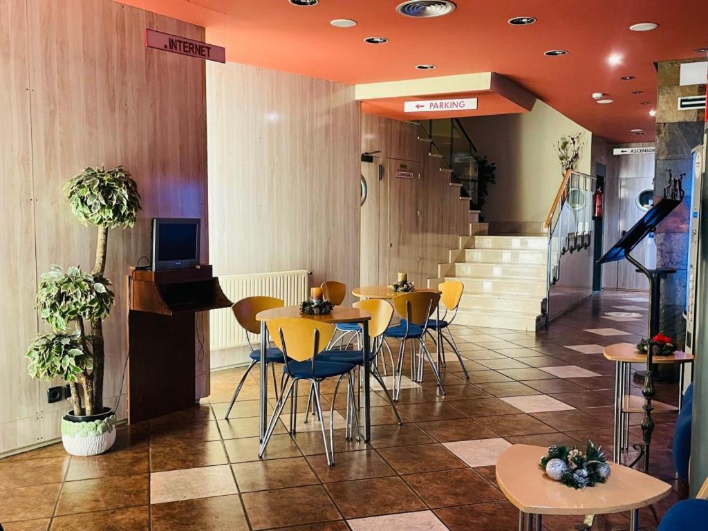 Hotel Yerri إستيلا المظهر الخارجي الصورة