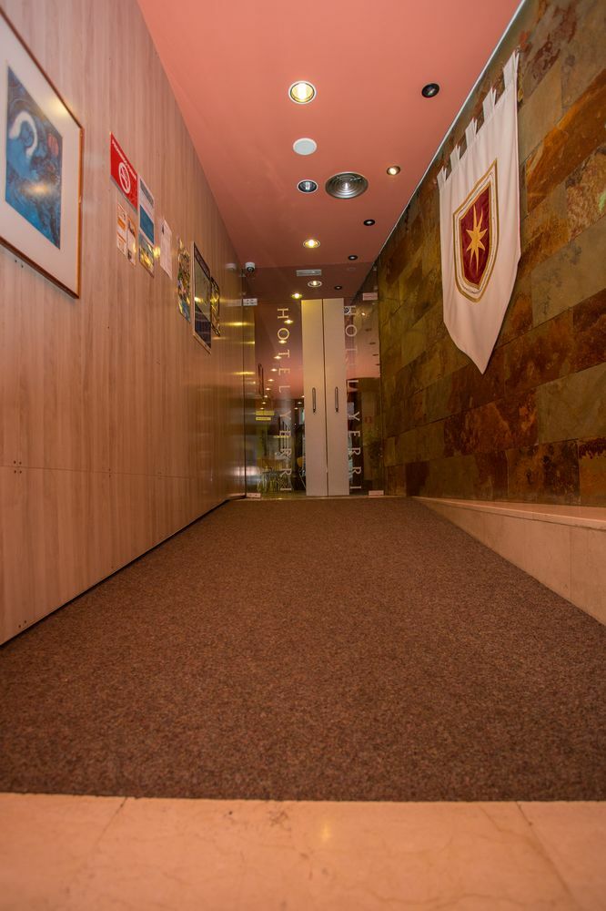 Hotel Yerri إستيلا المظهر الخارجي الصورة